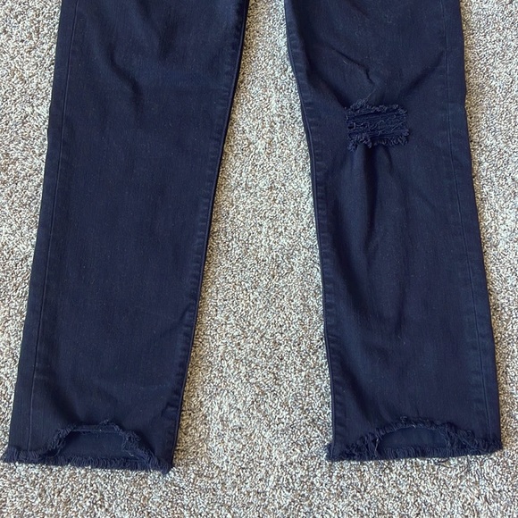 Levi’s High-Rise Cropped Women’s Jeans - Picture 3 of 9